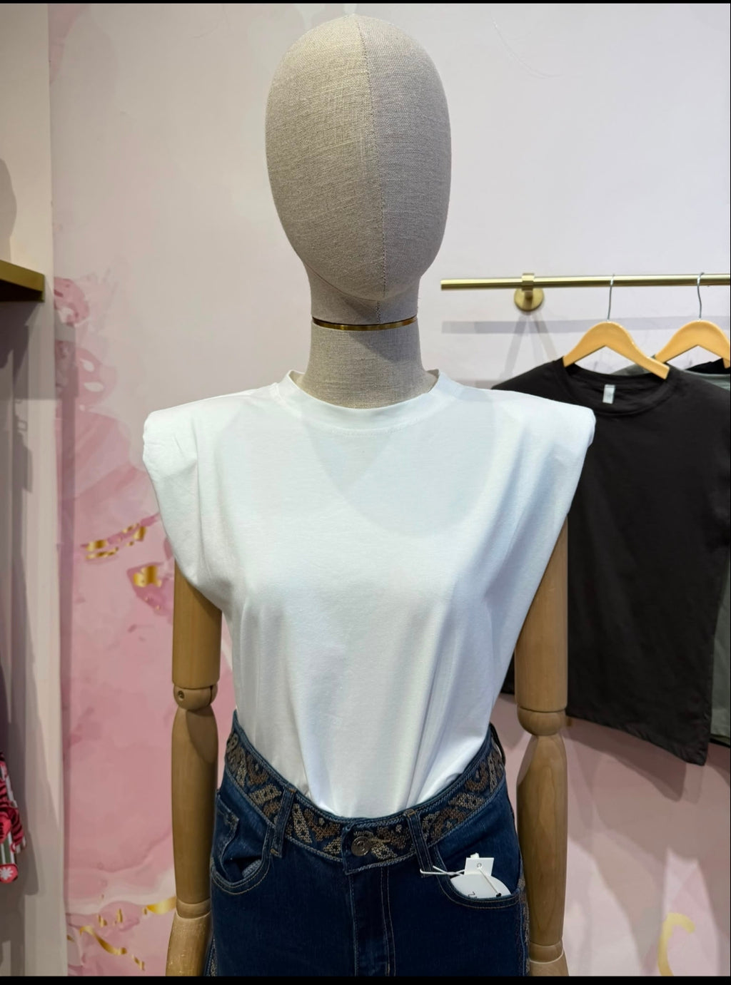 Top basic Mariana